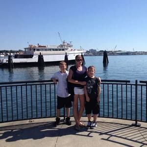 Meet your Posher, Stacey